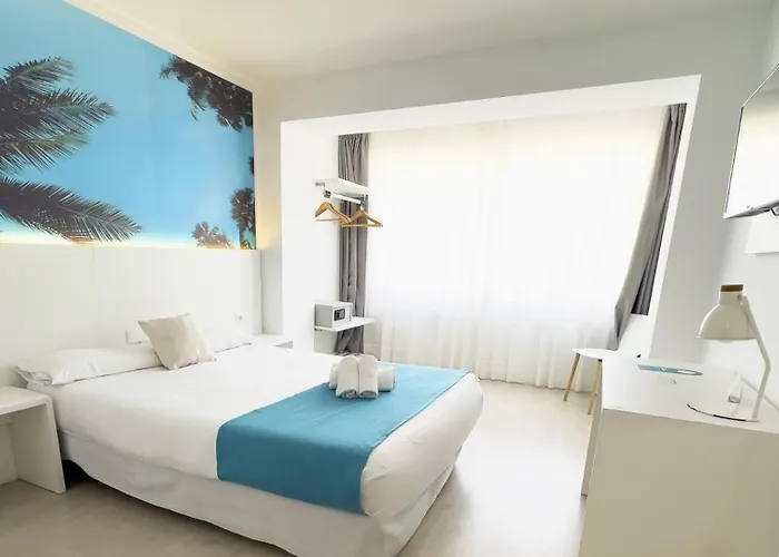 酒店 Bluesea Arenal Tower Adults Only 3*