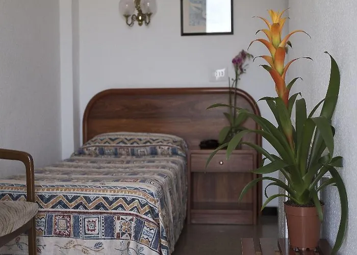 Bluesea Arenal Tower Adults Only 3* 埃尔阿雷纳尔